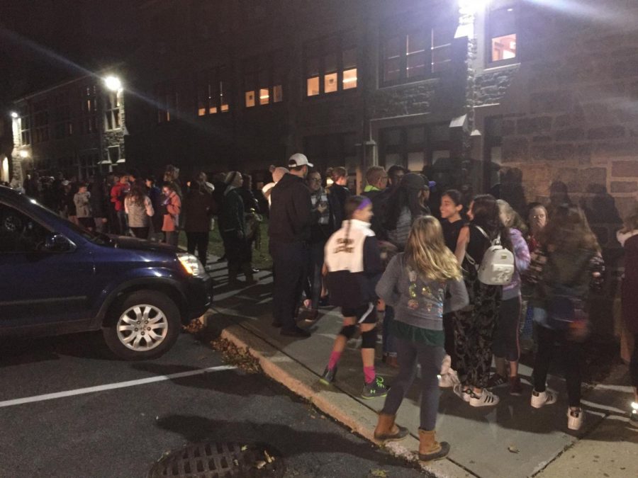 Line for PMHS Senior Haunted House at 7:02 p.m.—updated with slideshow