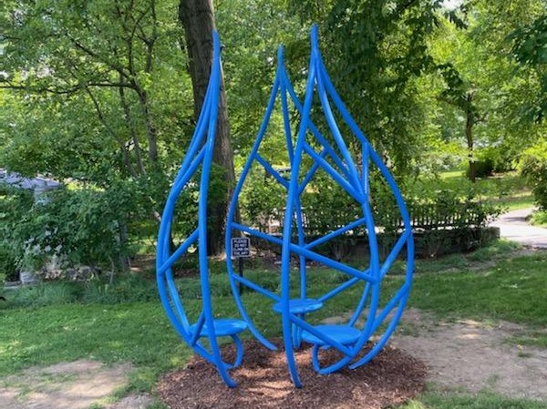 New sculpture in Wolfs Lane Park seeks to promote conversation and community