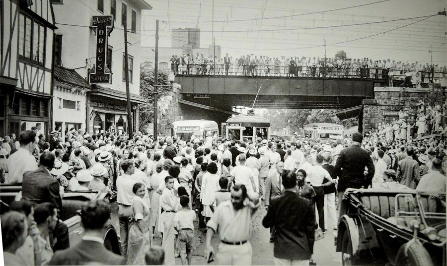 Crowds throng Wolfs Lane on the Pelham trolleys last run in 1937.
