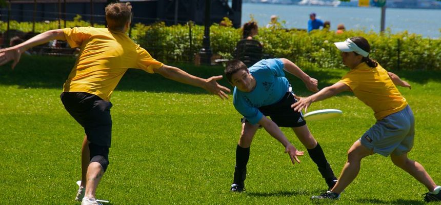 Adults having too much fun: Pelham Rec starting Ultimate Frisbee program for grades 6 and up