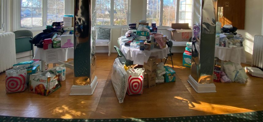 Junior League exceeds goal at event to collect items for new mothers in need