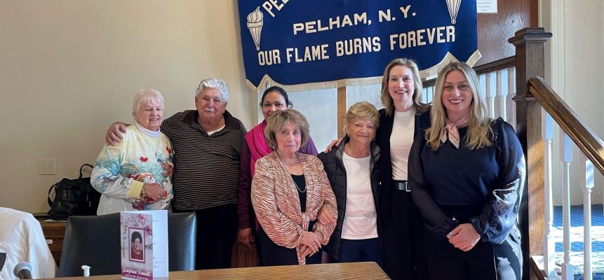 Pelham Seniors club addressed by Manor mayor and village manager