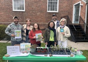 Pelham Public Library, EcoPel, Westchester Land Trust organize pop-up for pollinator awareness