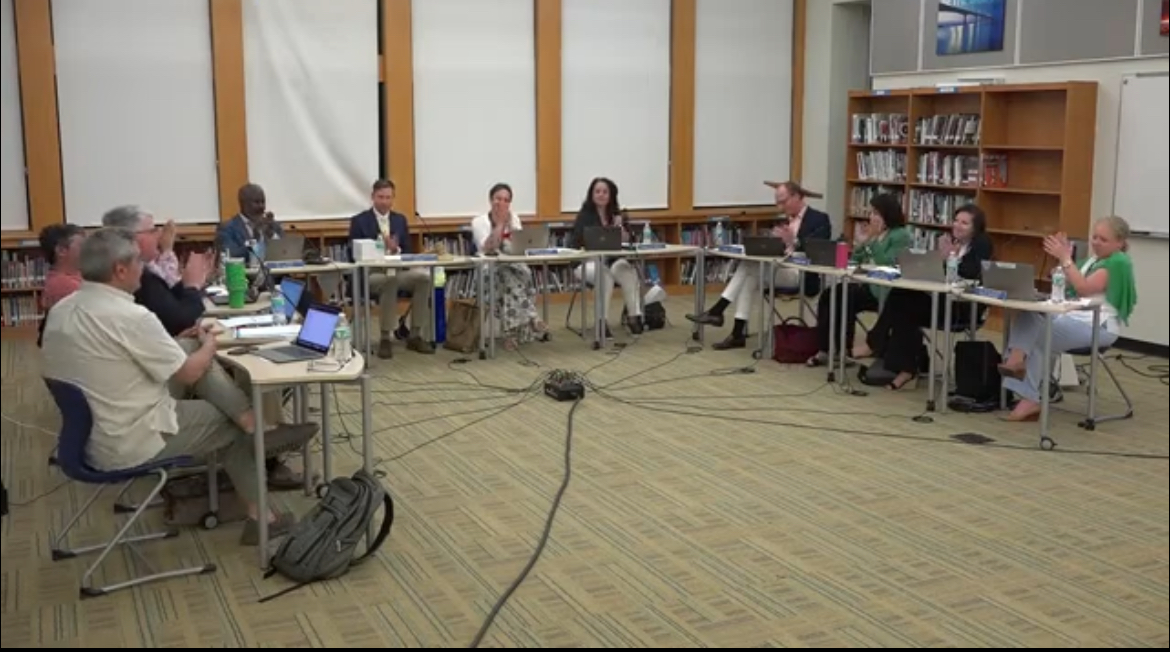 Board of education appoints new assistant superintendent, votes 5-2 in favor of most restrictive cell phone policy proposed