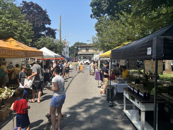 Foto Feature: With splendid range of vendors, Pelham Market is go-to spot for locals on Sunday mornings