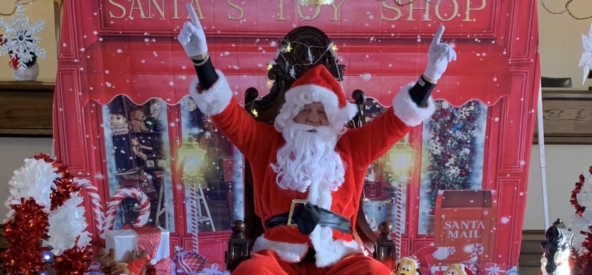 Snapshot: Danny Fund hosts brunch with Santa Claus at Daronco Town House