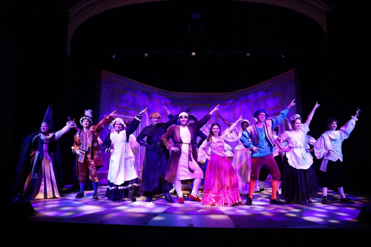 Foto Feature: Sock 'n' Buskin returns to stage with comedic production of 'The Imaginary Invalid'