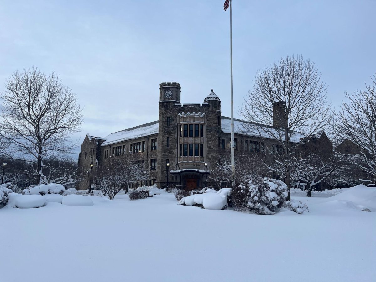 Sudden snowfall Wednesday morning and continuing impacts of storm causes 2 hour delay