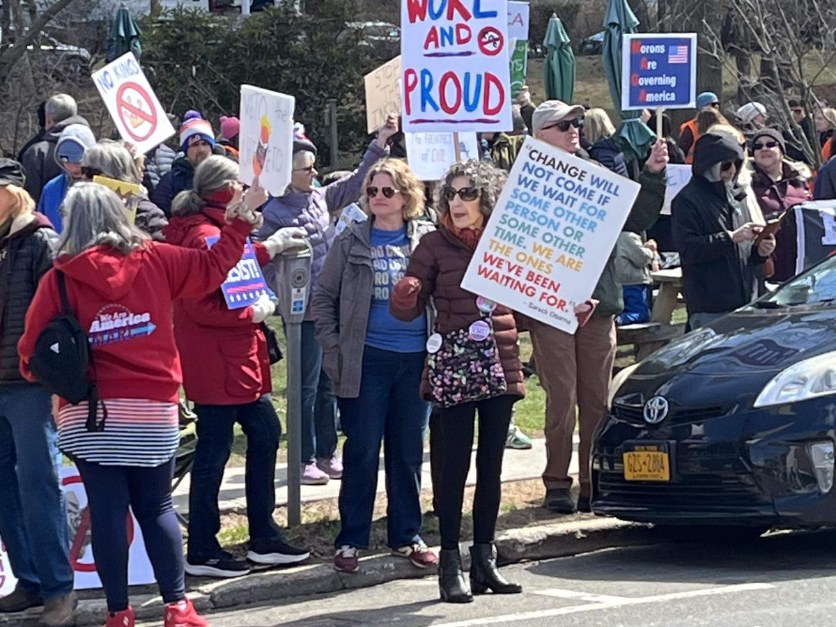 Foto Feature: another 'No Kings' rally in Pelham on March 28